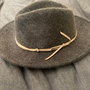 Women’s wool western hat
